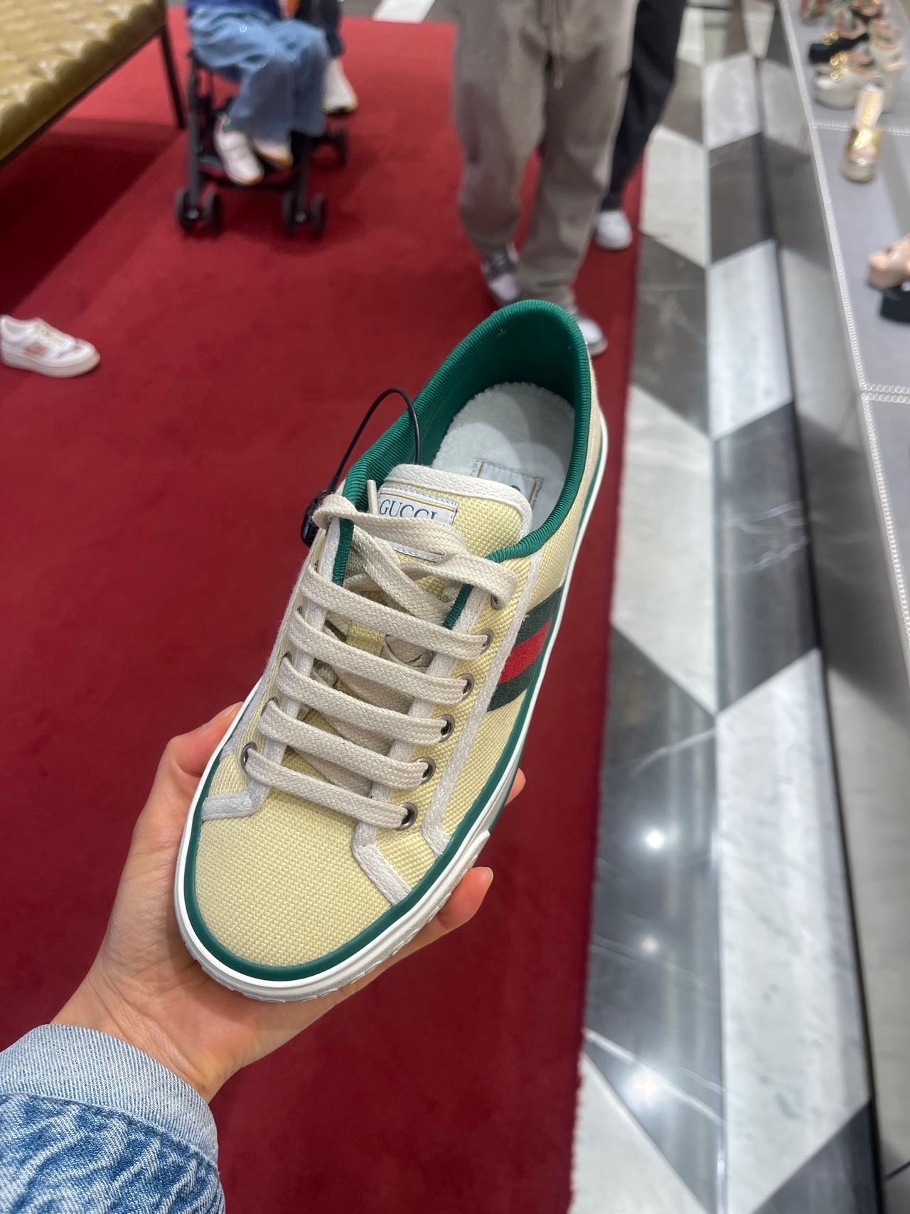 @Gucci Tennis 1977 女款運動鞋/525P265 🔔限時折🉐12730