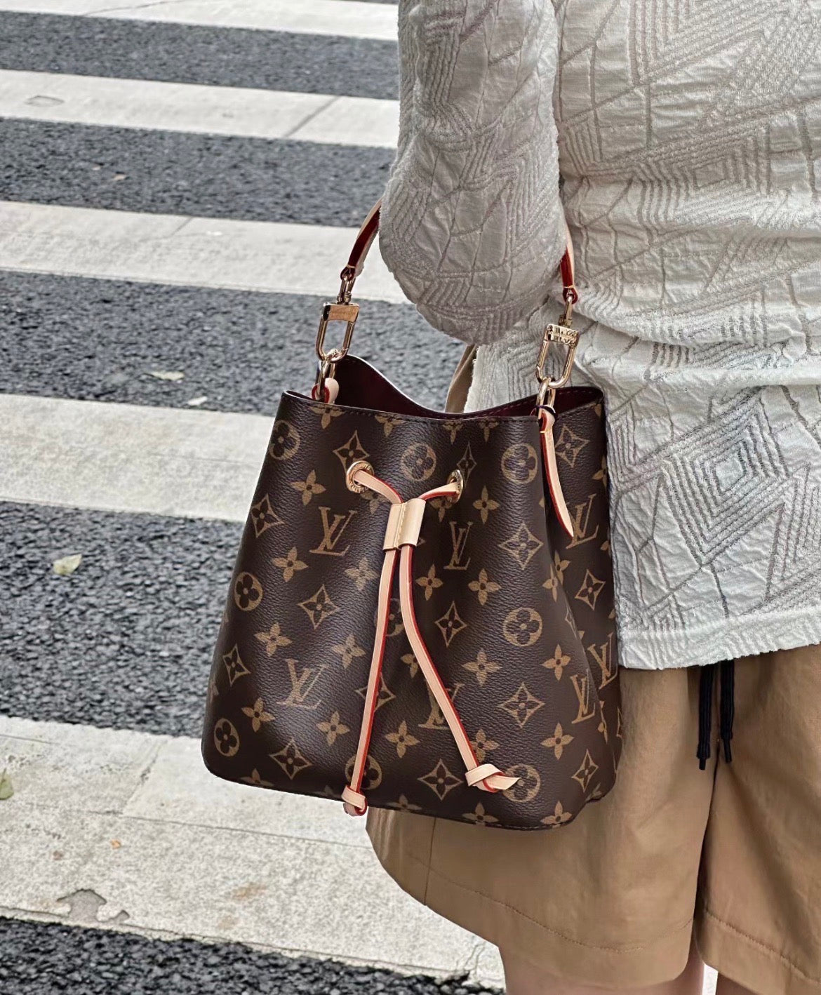 LV NéoNoé BB 新老花BB水桶包/1520✨🉐64840