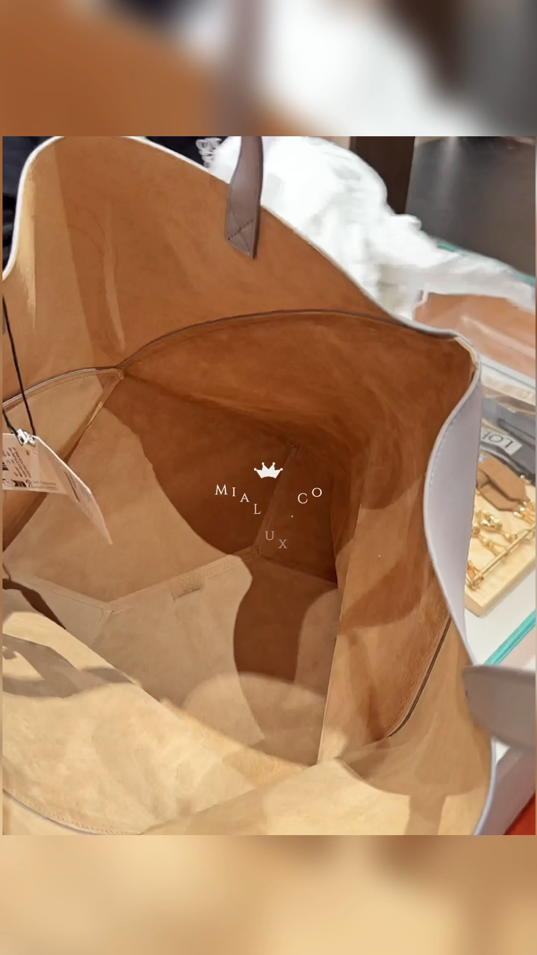 Loewe▪️Puzzle Fold Tote XL 大款單色拼圖摺疊包/1750