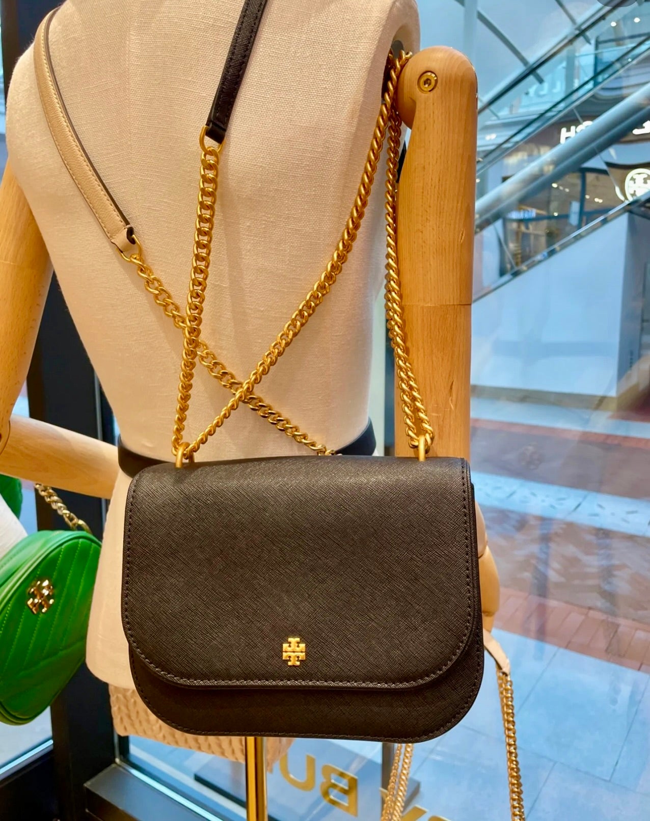 @ToryBurch▪️Emerson E/W Flap 防刮皮掀蓋肩背包/P369