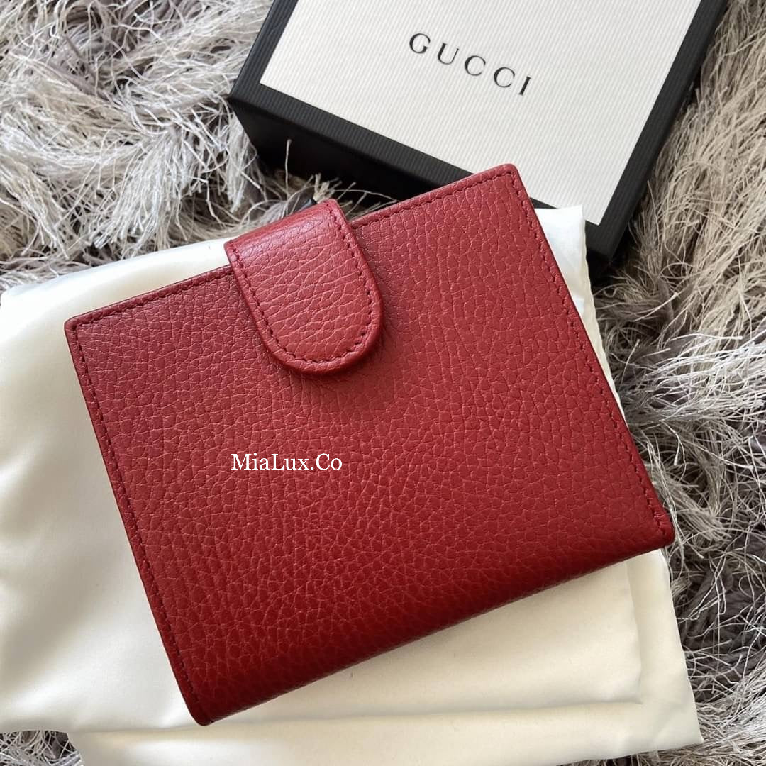 *@Gucci▪️Interlocking 雙G銀扣短夾/510P230 🔔限時折🉐11150