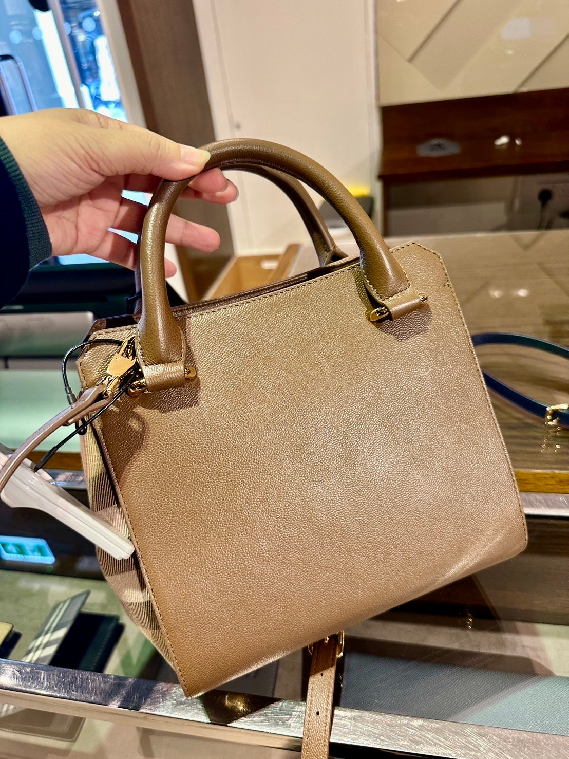 @Burberry▪️Banner S 小款包/P835 🔥下殺🉐38580