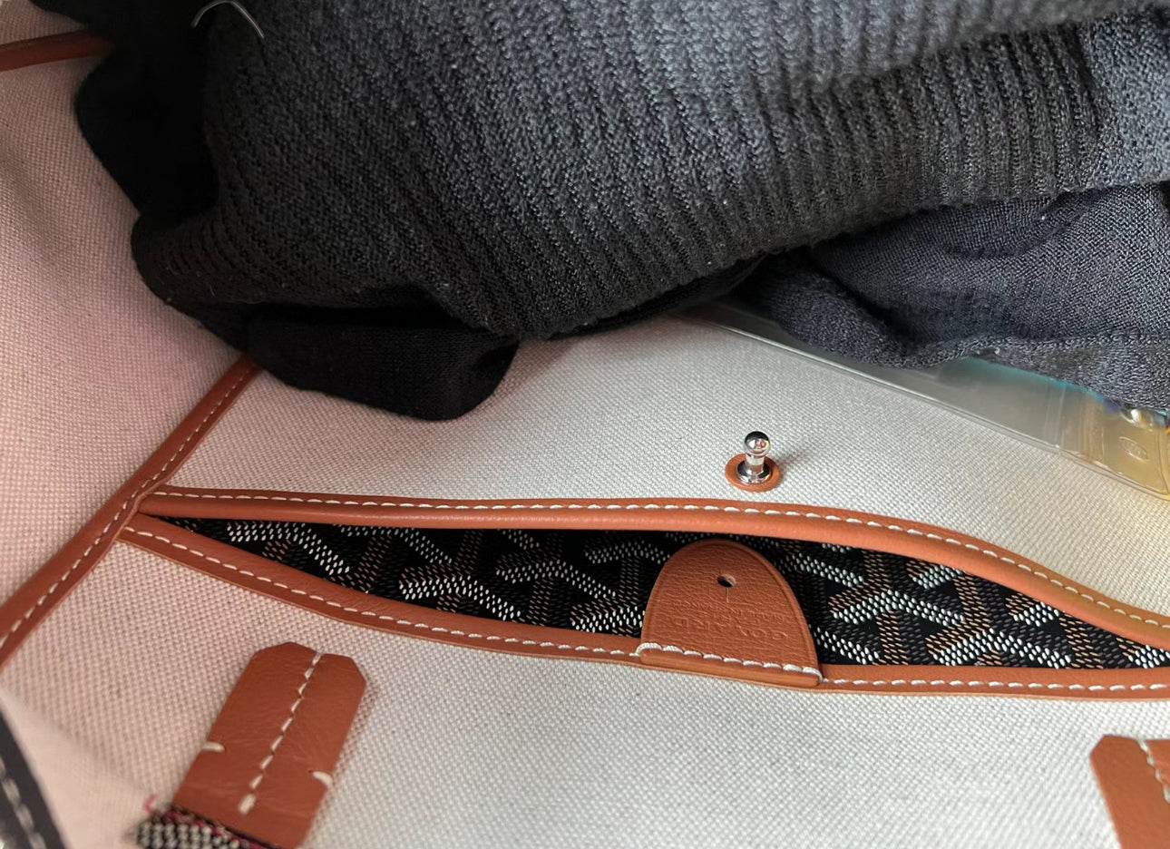 Goyard Artois PM 拉鍊托特包/1300+ 🉐66800🏷️