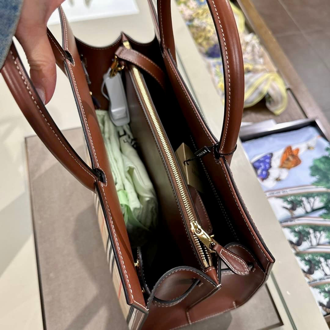 @Burberry Check Tote 中款格紋托特包/P1125 🔥下殺🉐51630