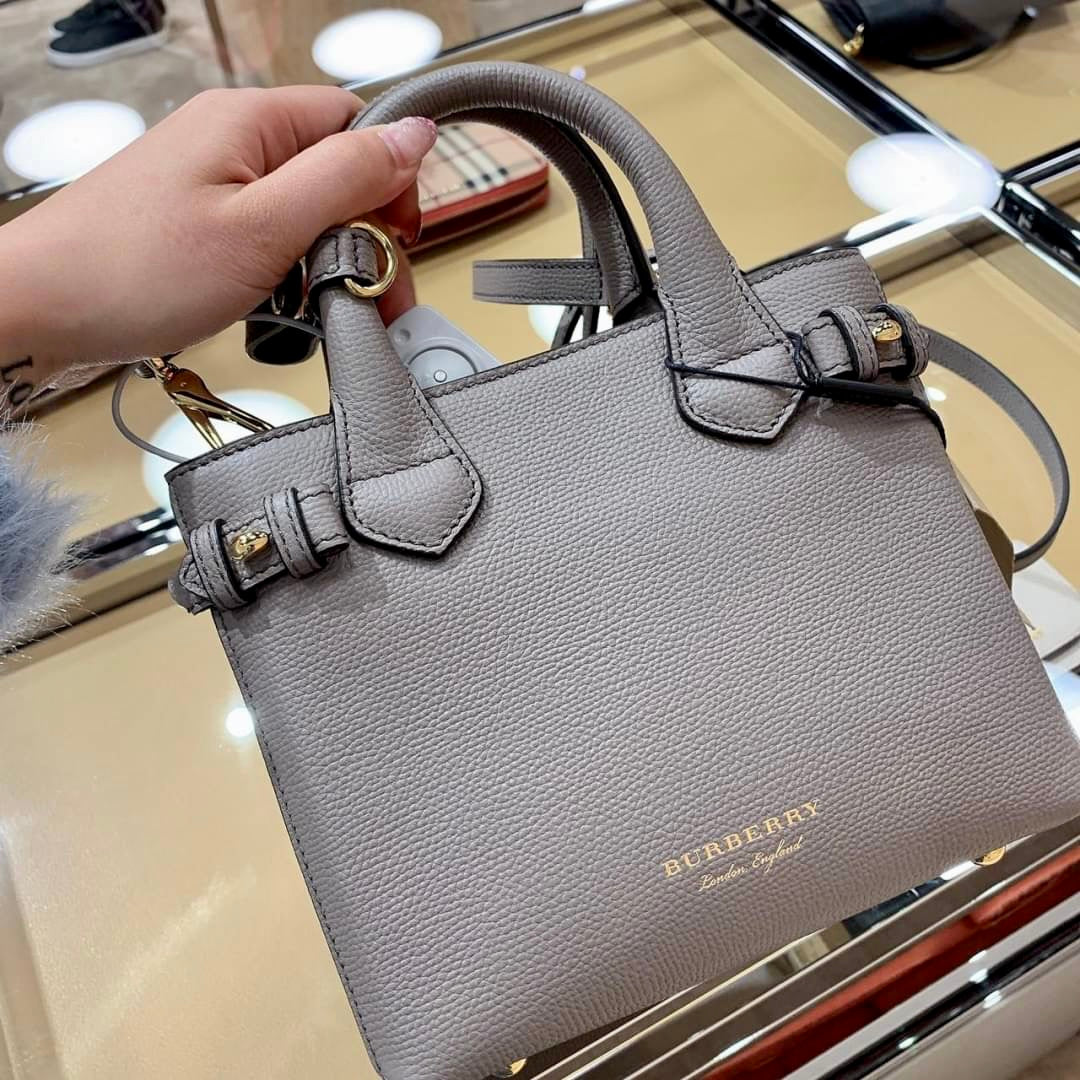 @Burberry Banner BB 迷你手提包/P750 🔥下殺🉐34750