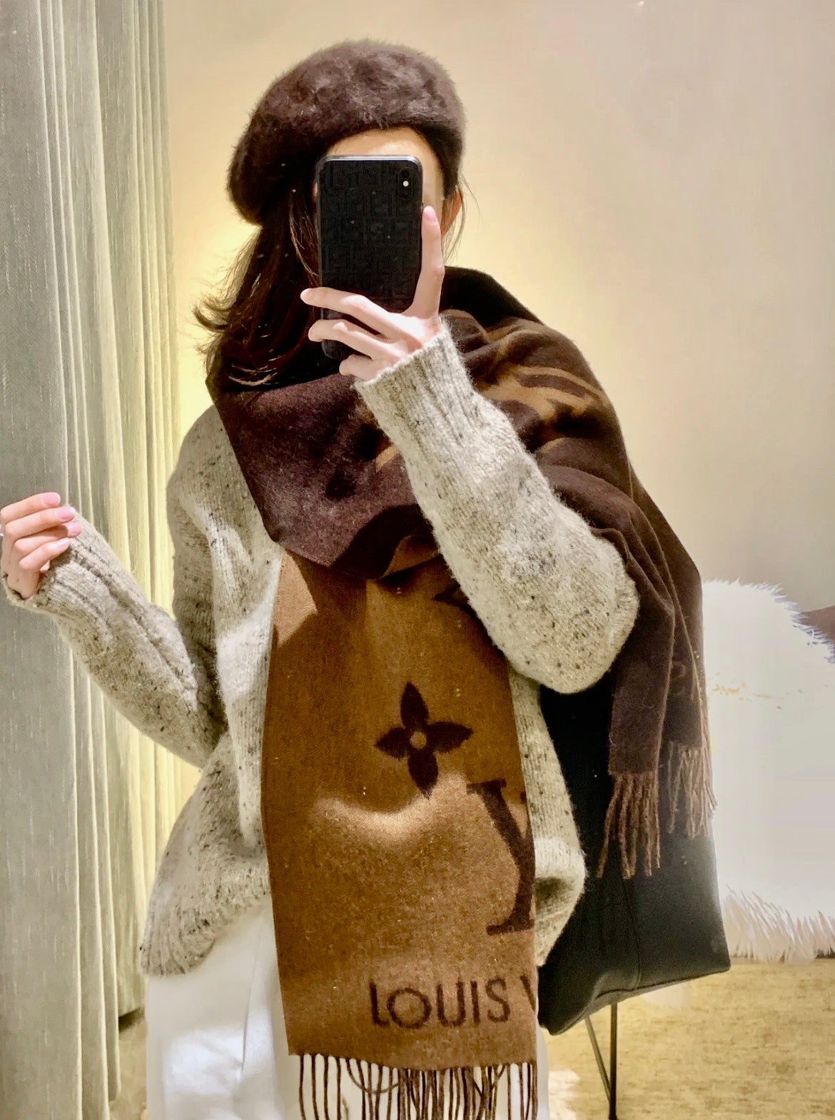 LV▪️Reykjavik 羊絨雙面圍巾/690✨優惠🉐29290