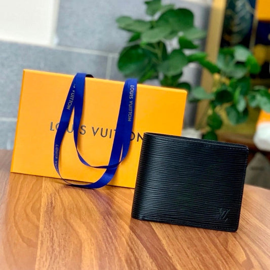 LV Slender 男生款水波紋雙開短夾/410✨🉐18220