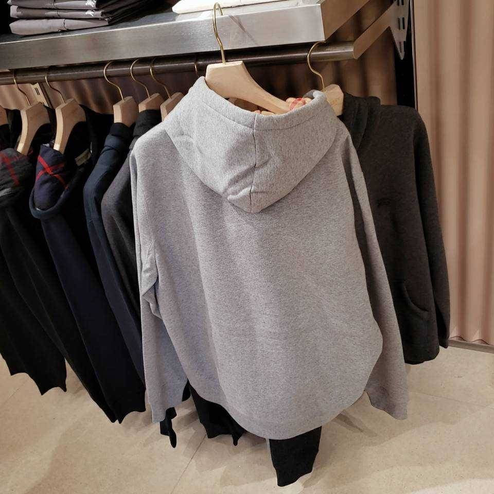 @Burberry Claredon 男生款格紋帽T上衣/P195 🔥下殺🉐9980