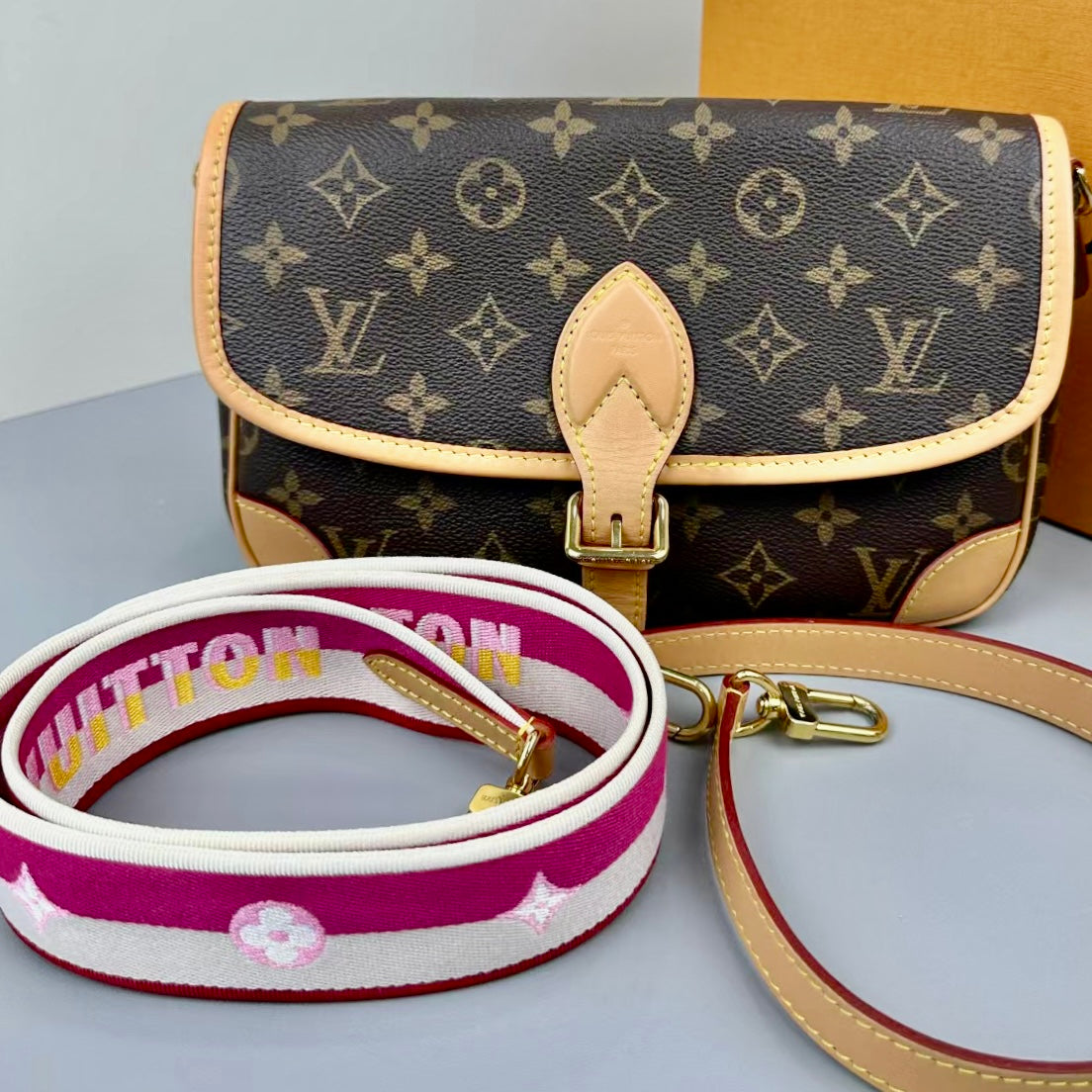 LV▪️Diane 法棍包/1820✨🉐77440