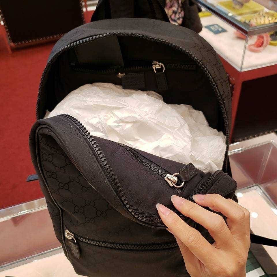 *@Gucci Canvas Backpack 男女款老花後背包/P545