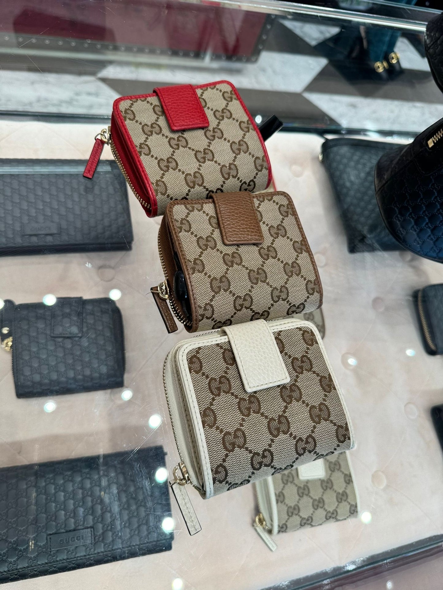 *@Gucci Canvas 織布短夾/440P200 🔔限時折🉐11000