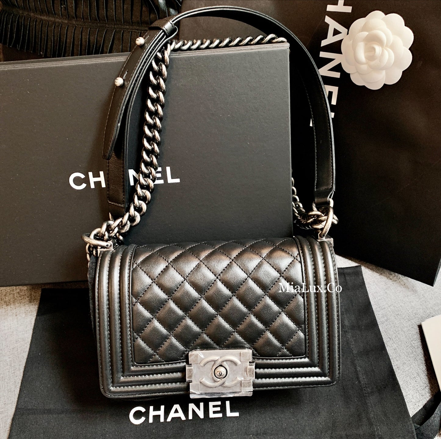 CHANEL BOY S 小款BOY菱格紋側肩鏈包 A67085/5060