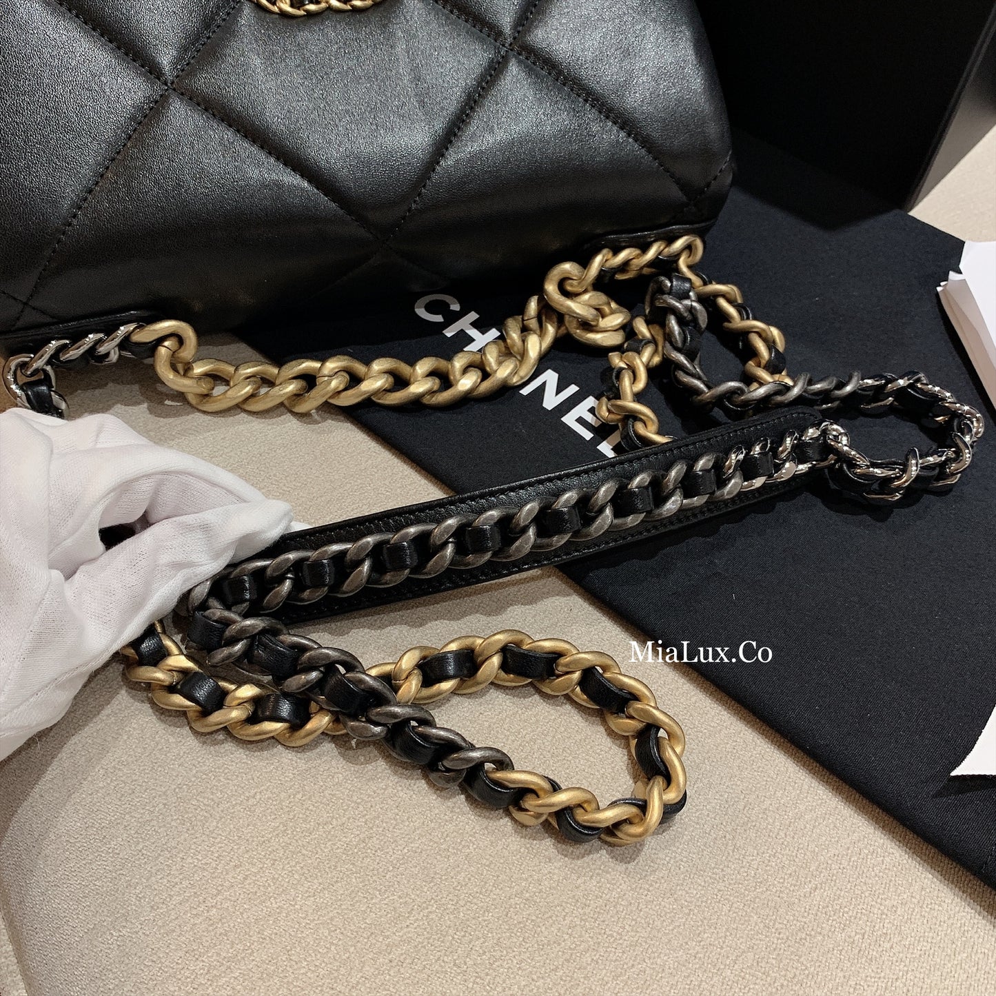 CHANEL✨| 19 LARGE LAMBSKIN HANDBAG 大款經典19小羊皮翻蓋鍊包 AS1161 *£5,890
