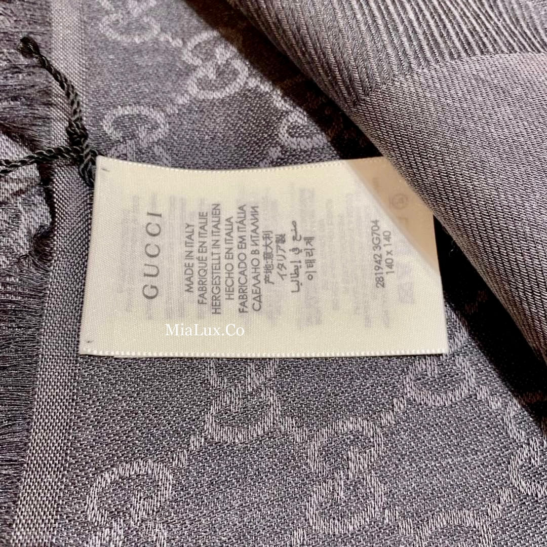 *@Gucci Wool Scarf Square 羊毛大方巾/P180