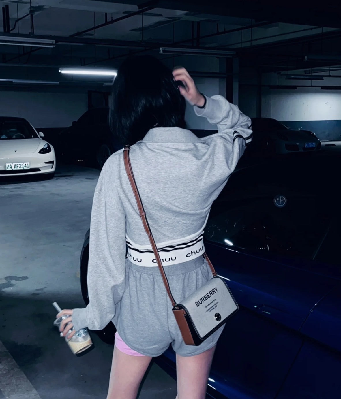 ❌@Burberry Horseferry Mini 郵差包-淺灰
