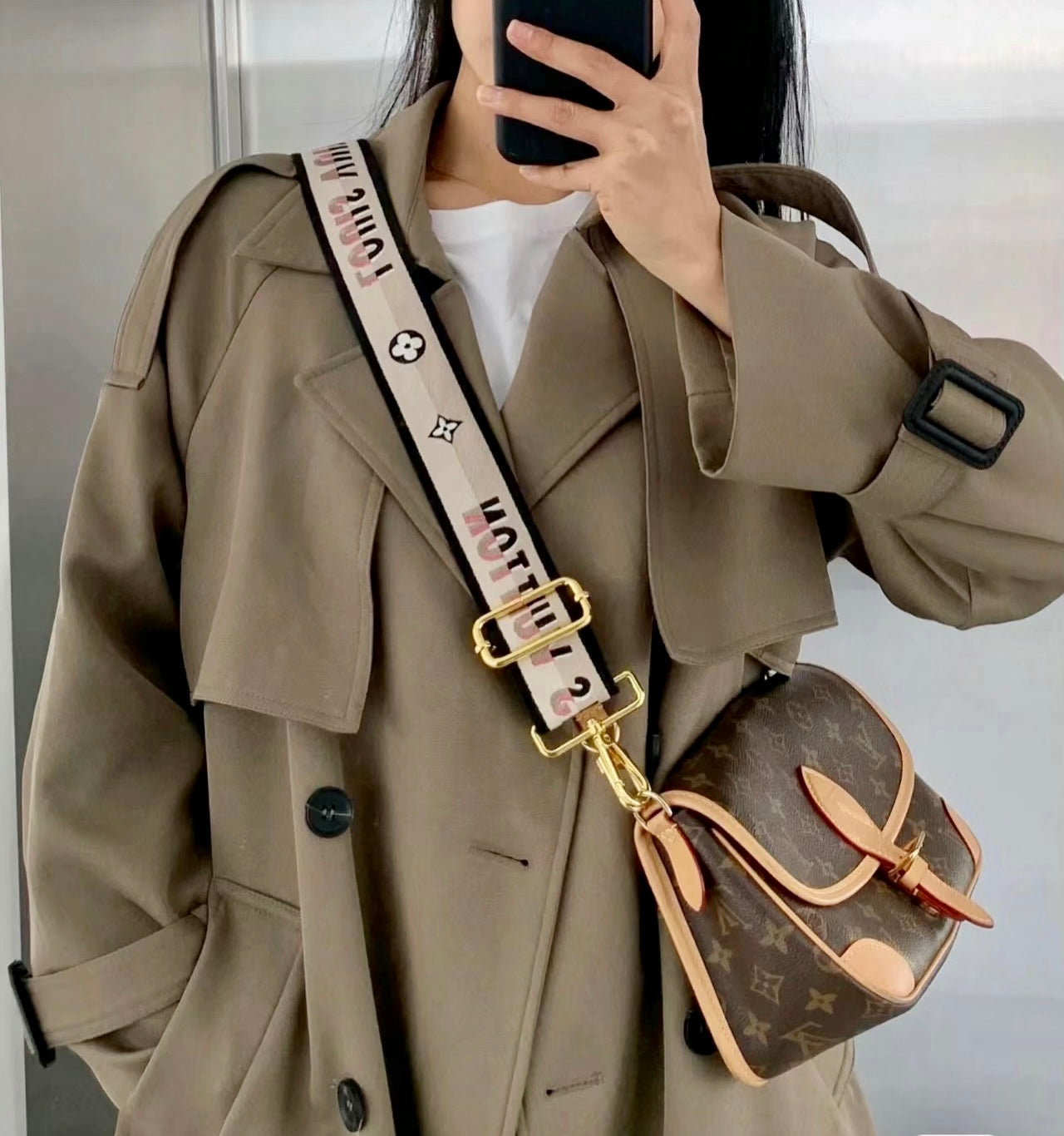 LV▪️Diane 法棍包/1820✨🉐77440