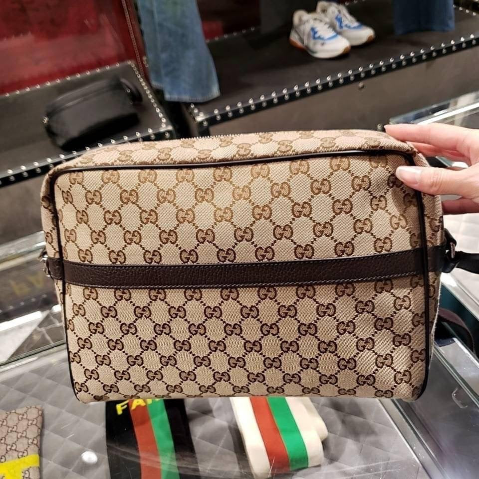 @Gucci Ophidia 男生款老花大郵差包/P490