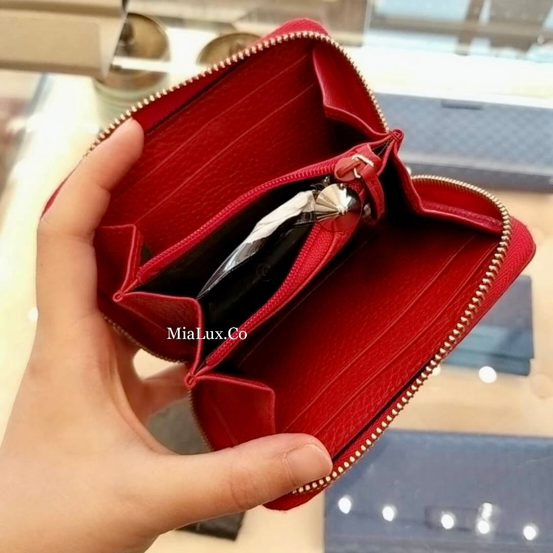 *@Gucci Soho Wallet 浮雕拉鍊短夾/P230