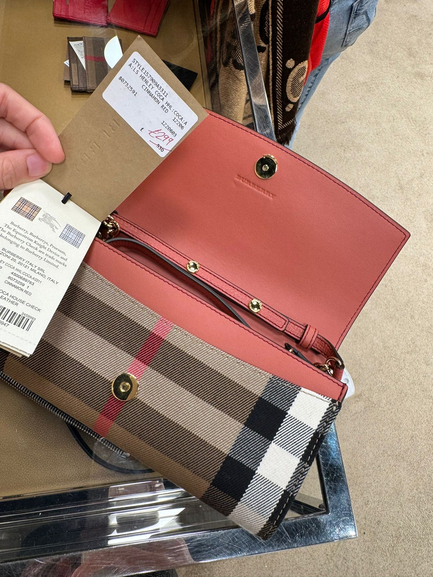 @Burberry Henley 格紋WOC翻蓋包/P299🔥下殺🉐14260