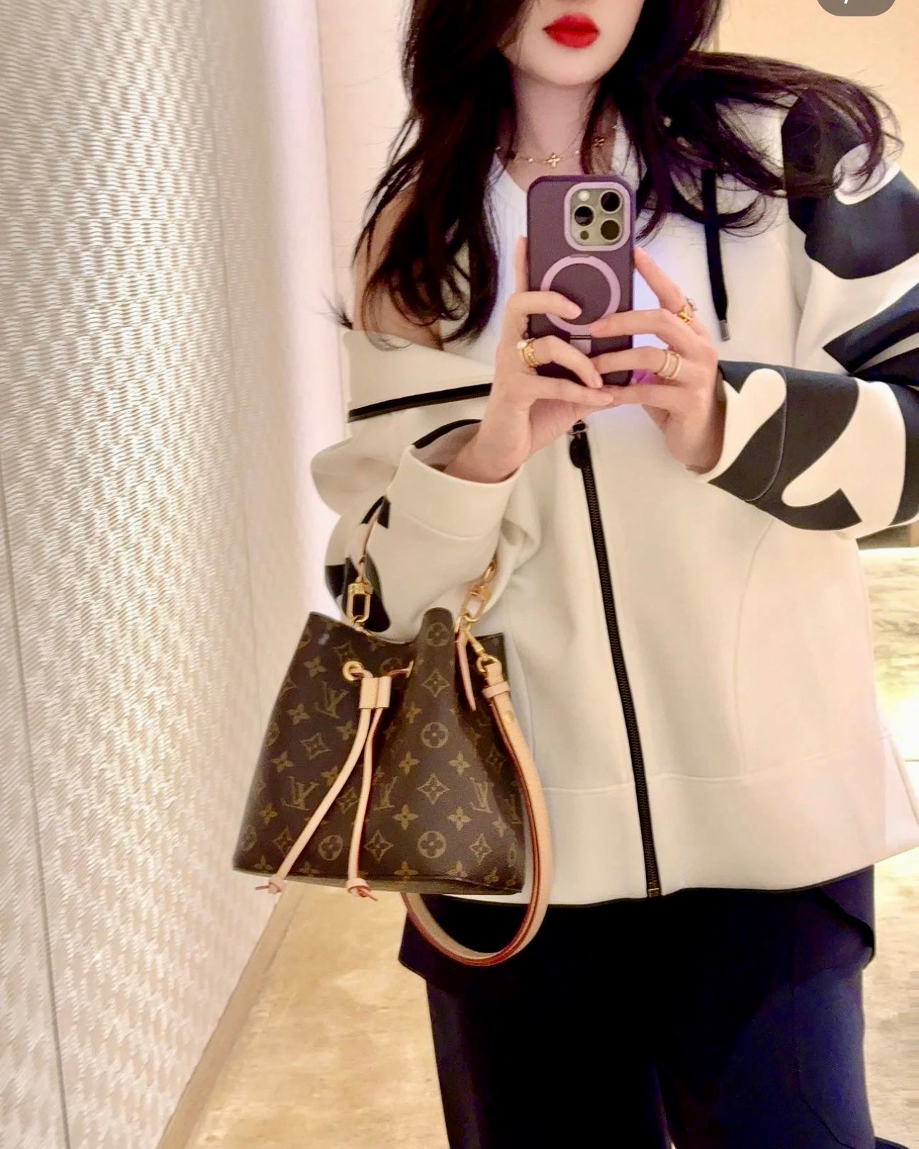 LV NéoNoé BB 新老花BB水桶包/1520✨🉐64840