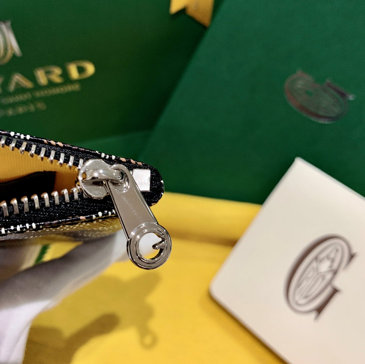 Goyard▪️Senat Pouch Mini 一字拉鍊零錢包/395 🉐19800🏷️