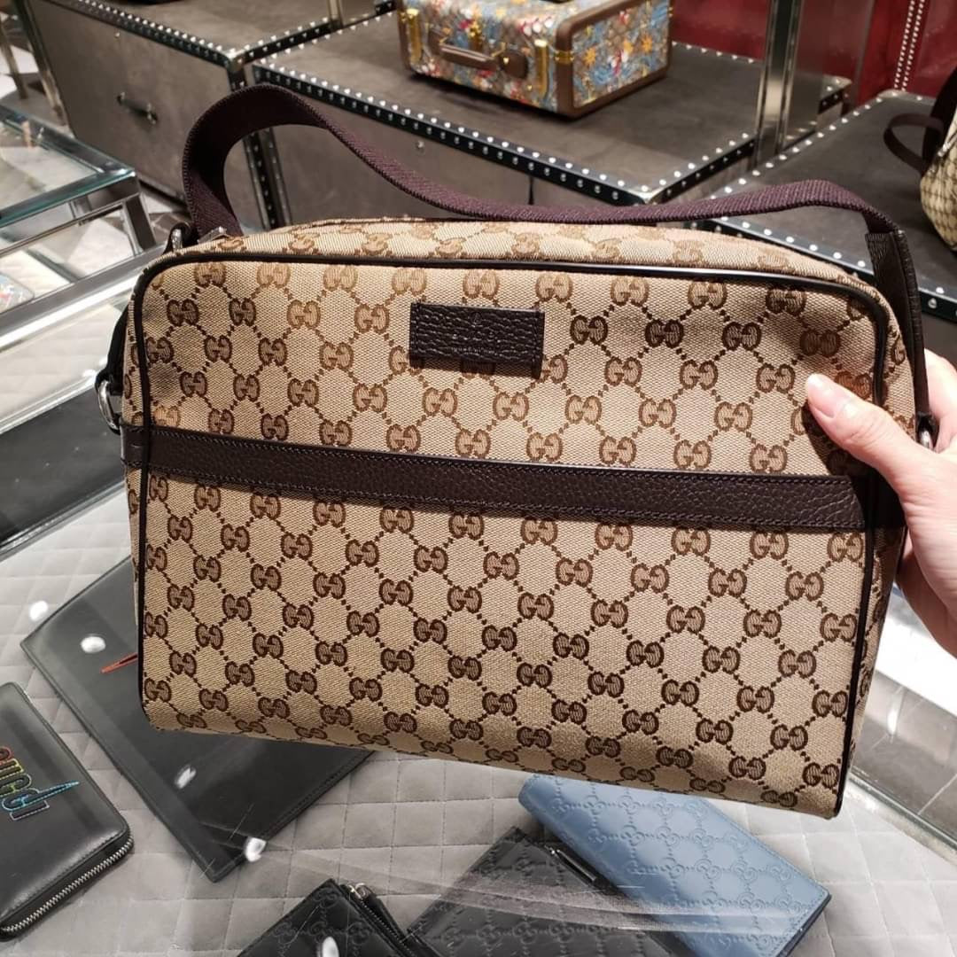 @Gucci Ophidia 男生款老花大郵差包/P490