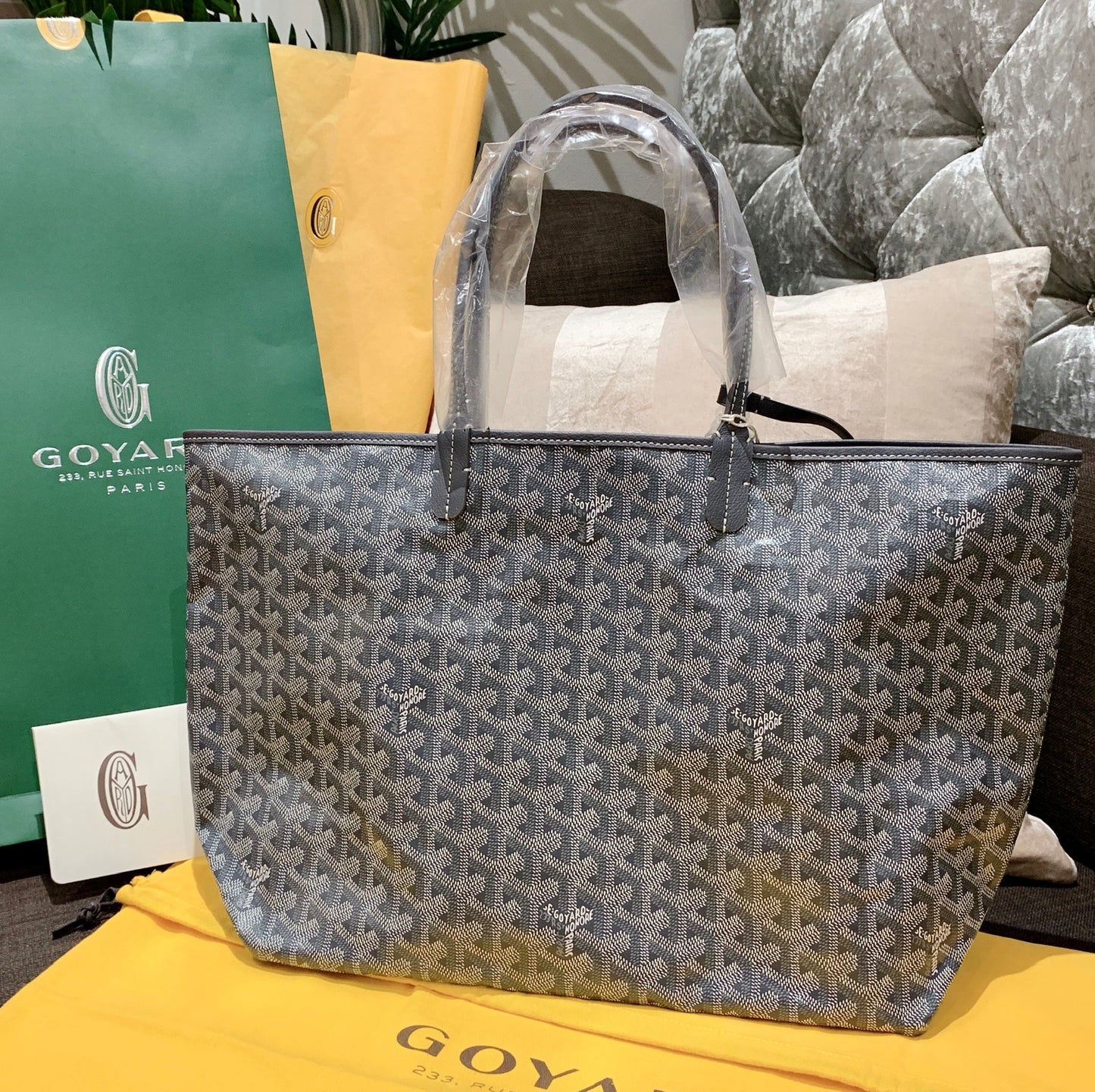Goyard Saint Louis PM 經典托特包/1270E1450 🍀🉐58150🇬🇧