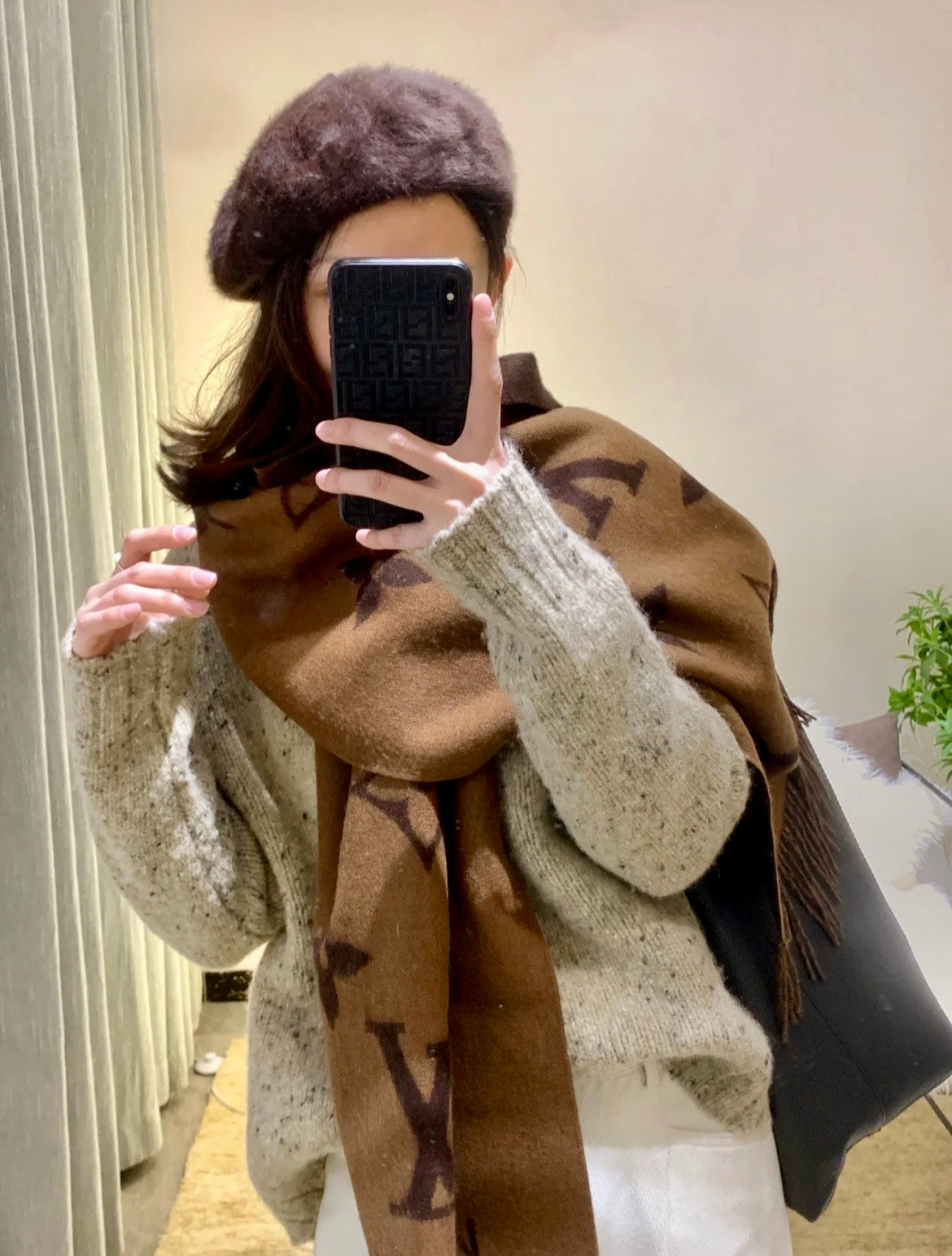 LV▪️Reykjavik 羊絨雙面圍巾/690✨優惠🉐29290