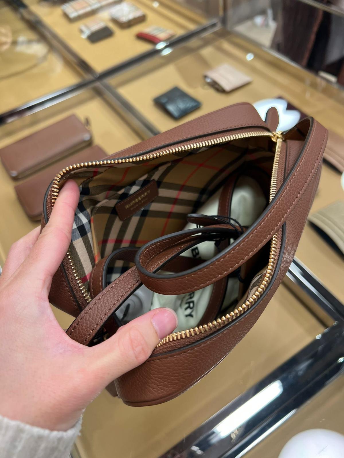 @Burberry TB Camera L 大款相機包/735P399 🔥下殺🉐18760