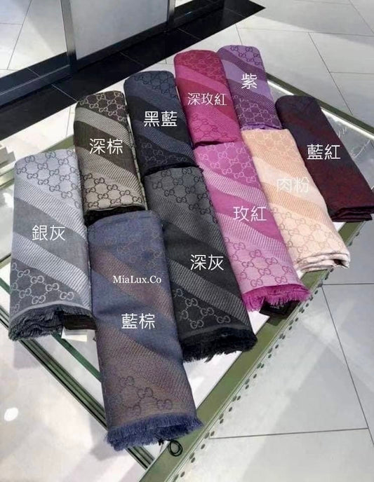 *@Gucci Wool Scarf Square 羊毛大方巾/P180