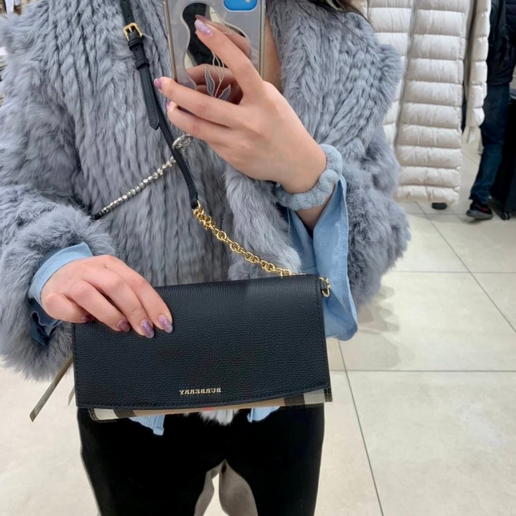 @Burberry Henley 格紋WOC翻蓋包/P299🔥下殺🉐14260
