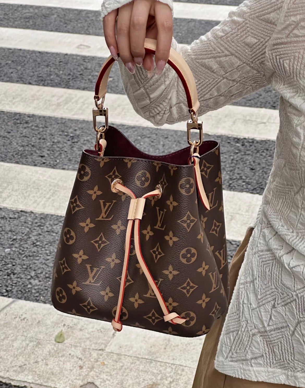 LV NéoNoé BB 新老花BB水桶包/1520✨🉐64840