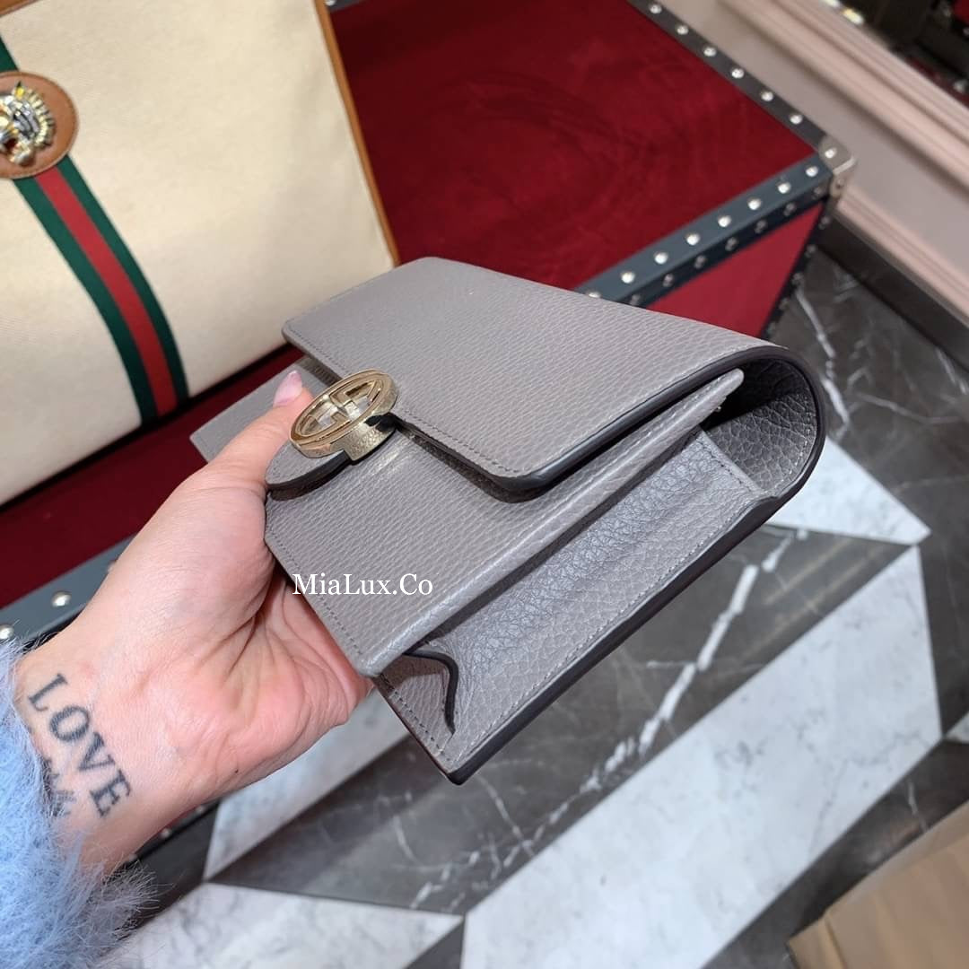 *@Gucci▪️GG WOC 雙G銀扣WOC包/P435 🔔限時折🉐20580