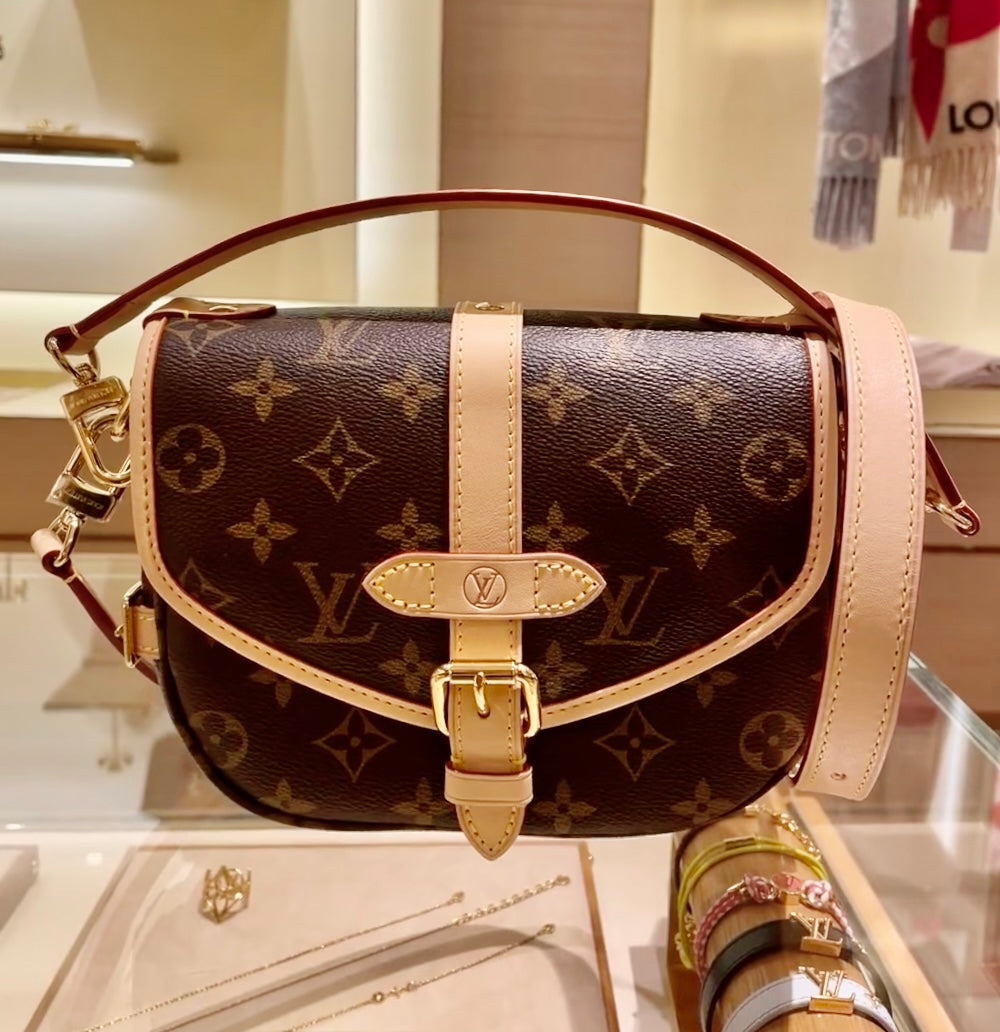 LV▪️Saumur BB 雙子星馬鞍包/1830✨🉐75980🏷️