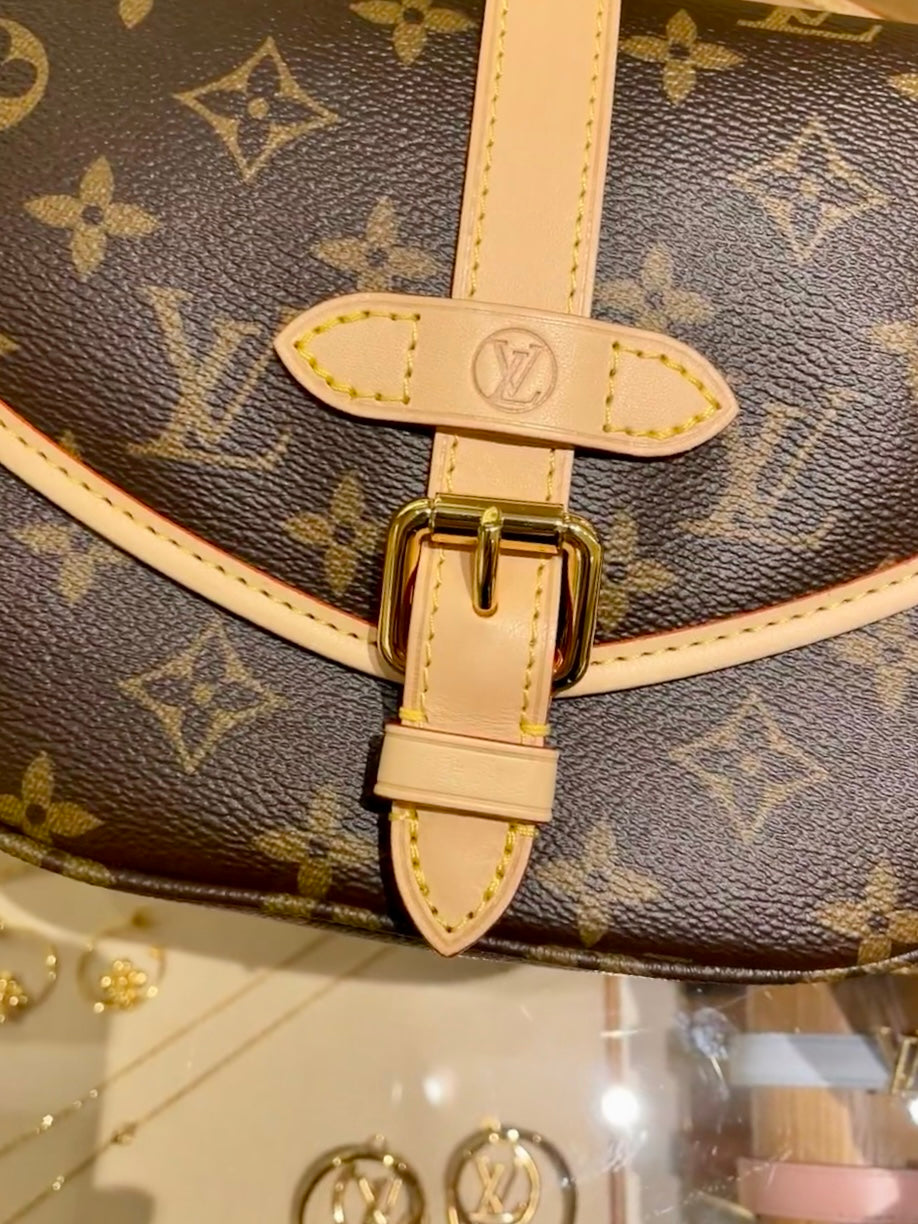 LV▪️Saumur BB 雙子星馬鞍包/1830✨🉐75980🏷️