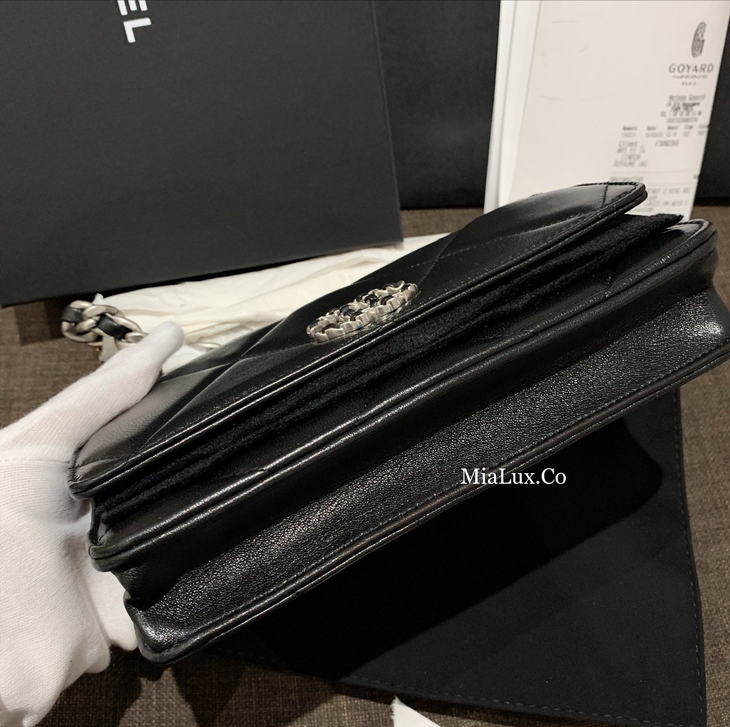 *現貨*CHANEL 19 WOC 經典19小羊皮鏈包-黑銀釦  P116000 /T150000