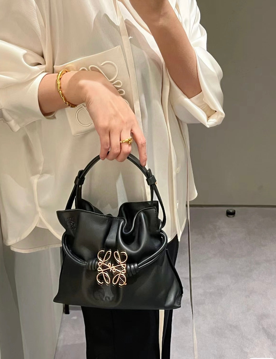Loewe▪️Flamenco clutch Mini 福袋包/1650