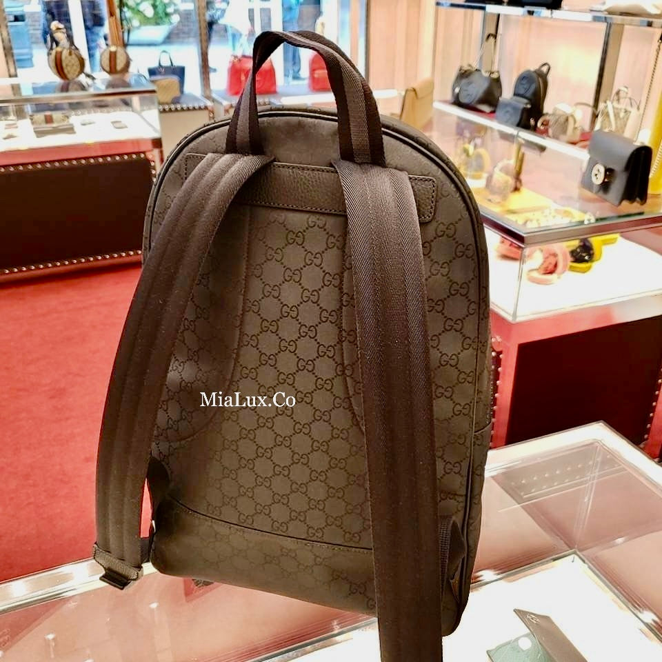 *@Gucci Canvas Backpack 男女款老花後背包/P545