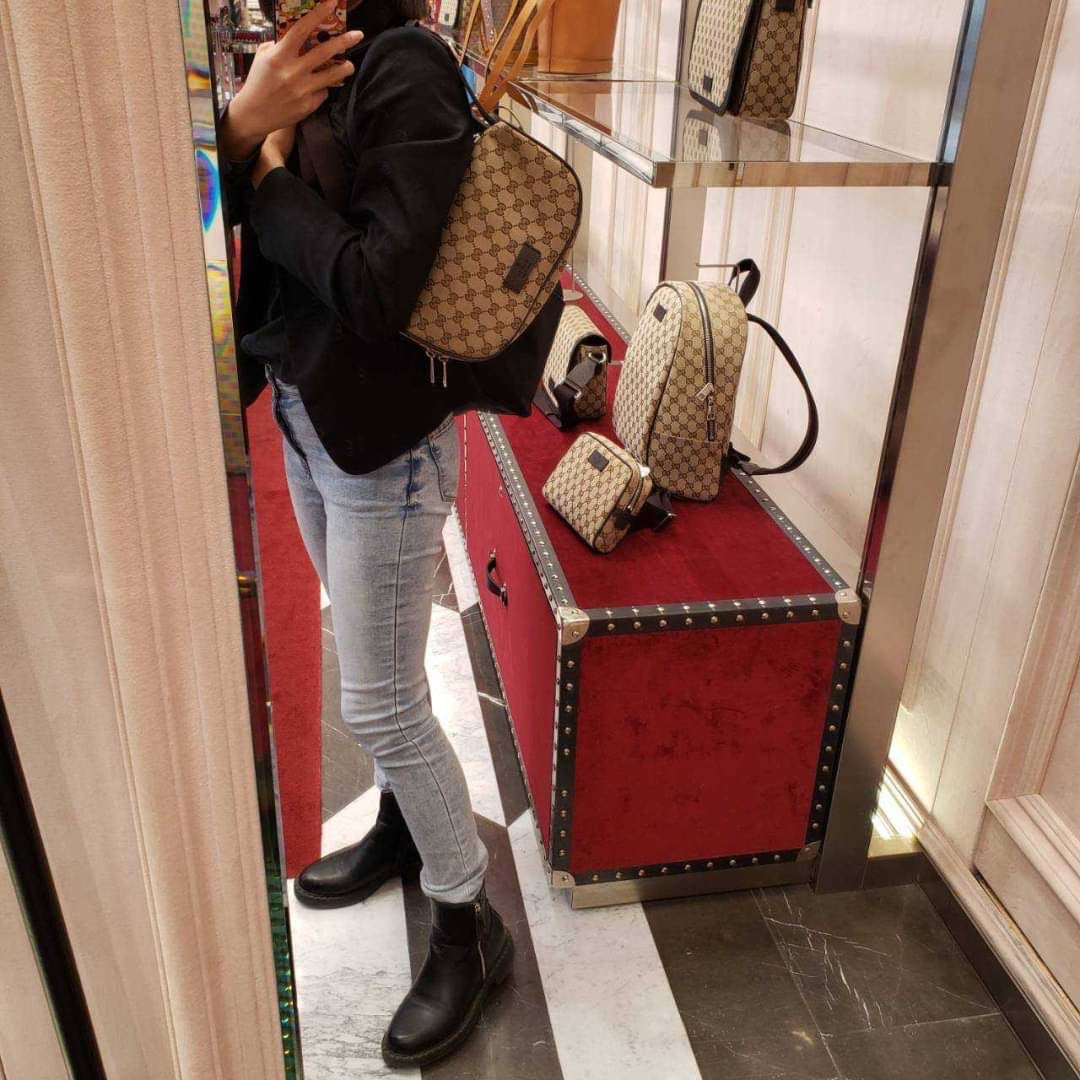 @Gucci Canvas Bumbag 男女款老花胸包/P475