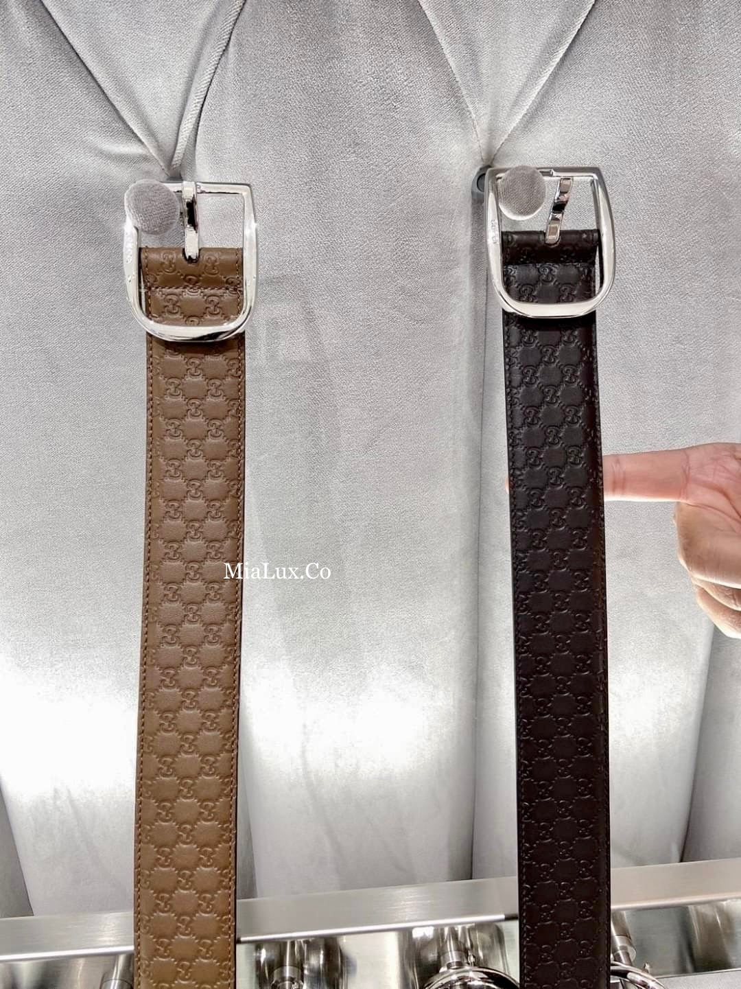 @Gucci Embossed Belt 男生款壓紋方頭皮帶/P195