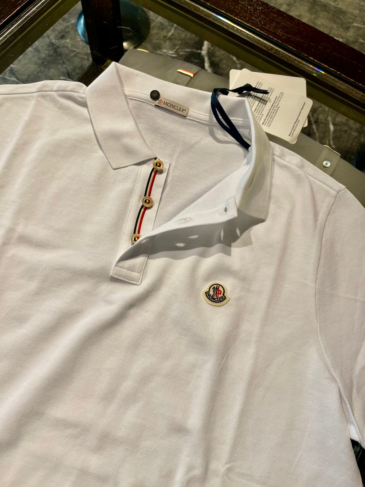 @Moncler Polo 男生款彩釦POLO上衣/265P181 🔔限時折🉐8950