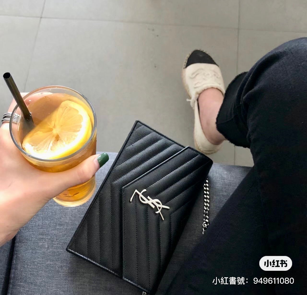 YSL Cassandre Envelope 粒面牛皮信封WOC包-銀扣/815E890 🉐32150🇪🇺