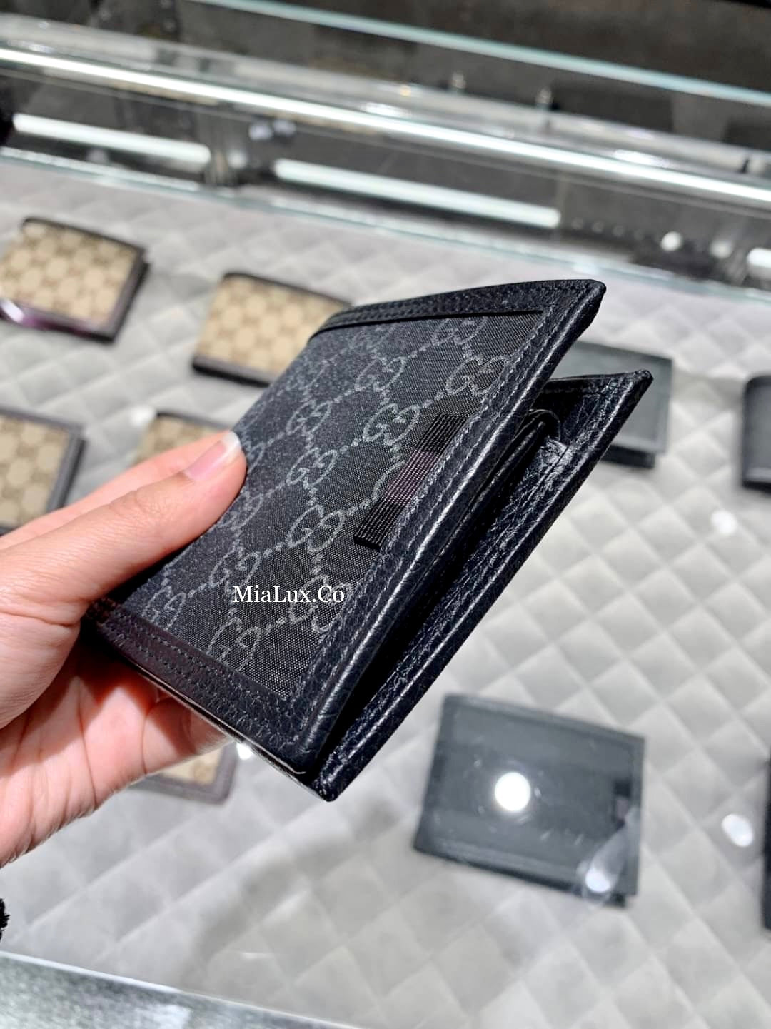 *@Gucci Canvas Wallet 男女款老花零錢短夾/P220