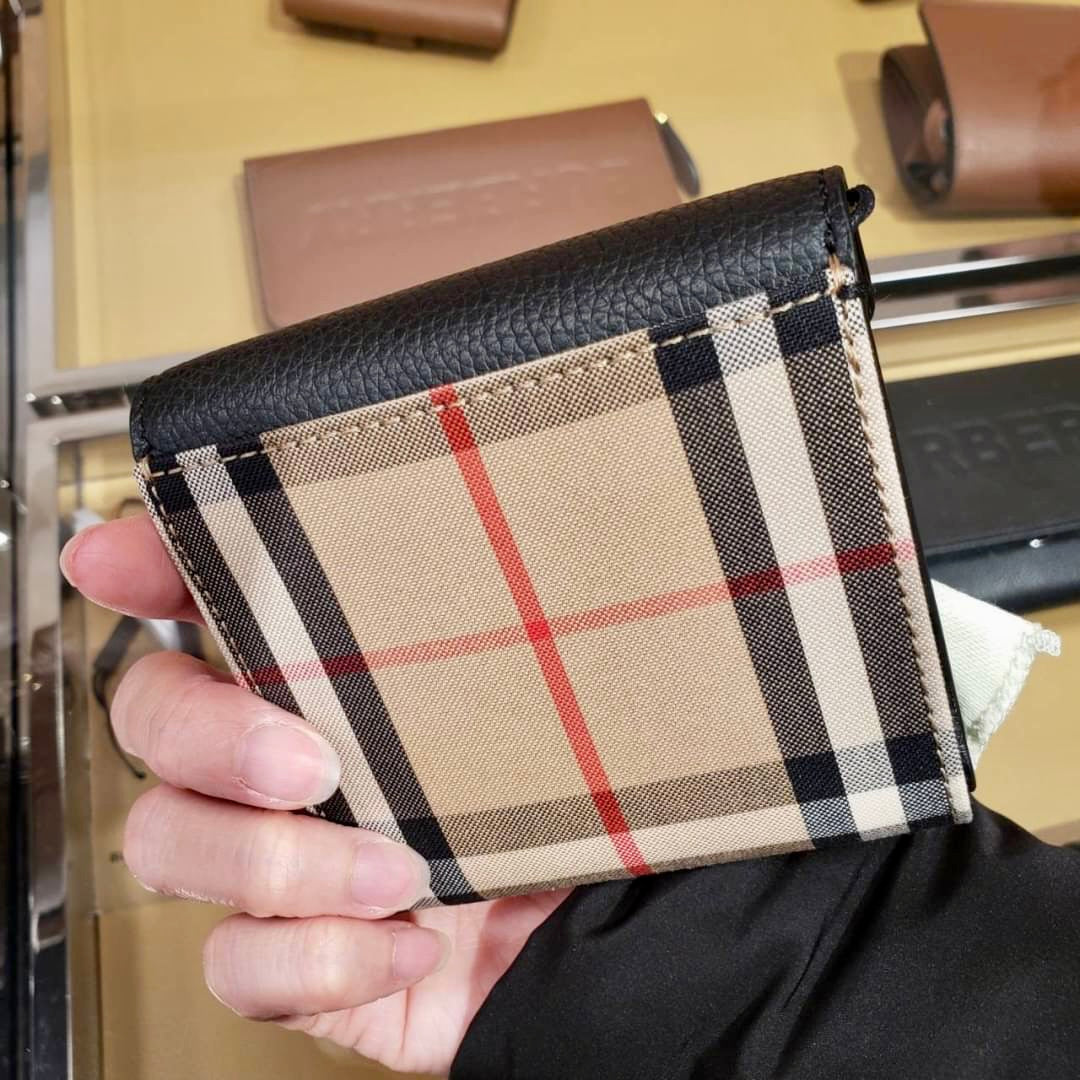 @Burberry▪️Lila 格紋信封三折短夾/P260 🔥下殺🉐12700