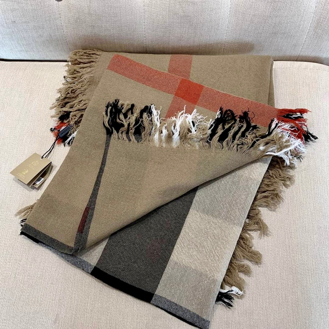 @Burberry Colour CK Square 格紋羊毛大方巾/189 🔥下殺🉐9980
