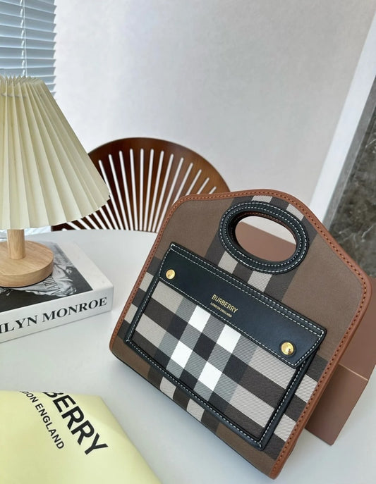 @Burberry Pocket Mini 口袋包-咖格/1450P799 🔥折上七折🉐26170