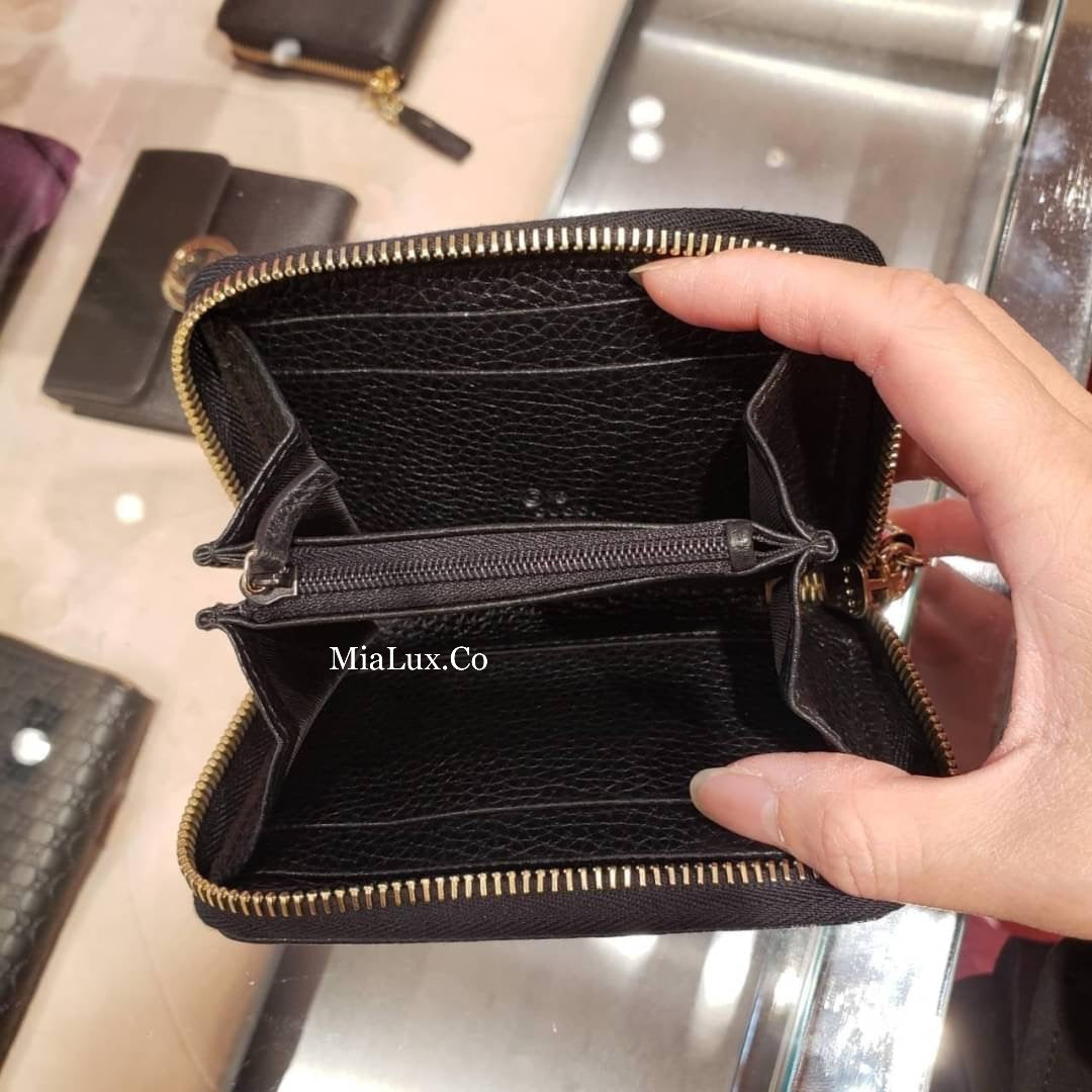 *@Gucci Soho Wallet 浮雕拉鍊短夾/P230