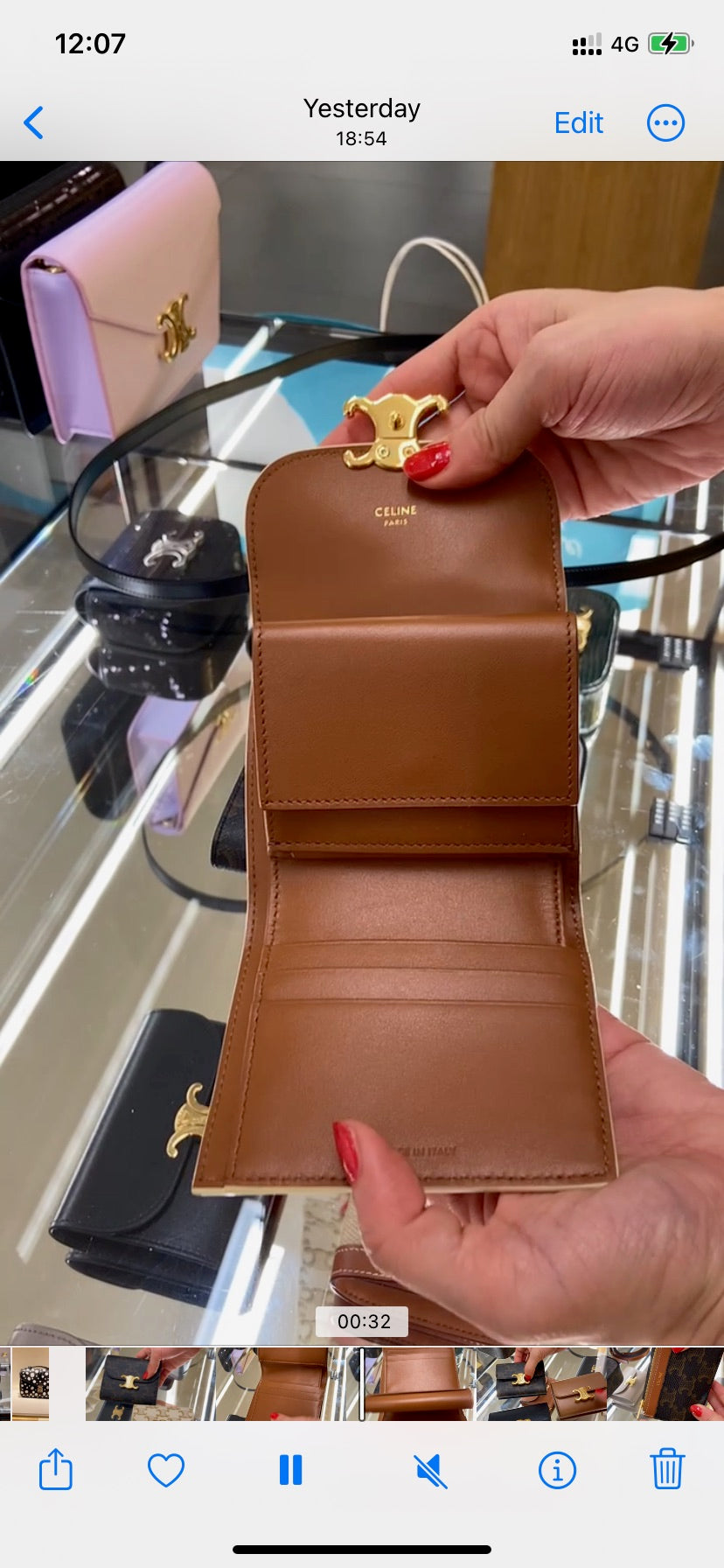 Celine▪️Flap Wallet Triomphe S 老花三折短夾/495E510 🉐19360🇪🇺