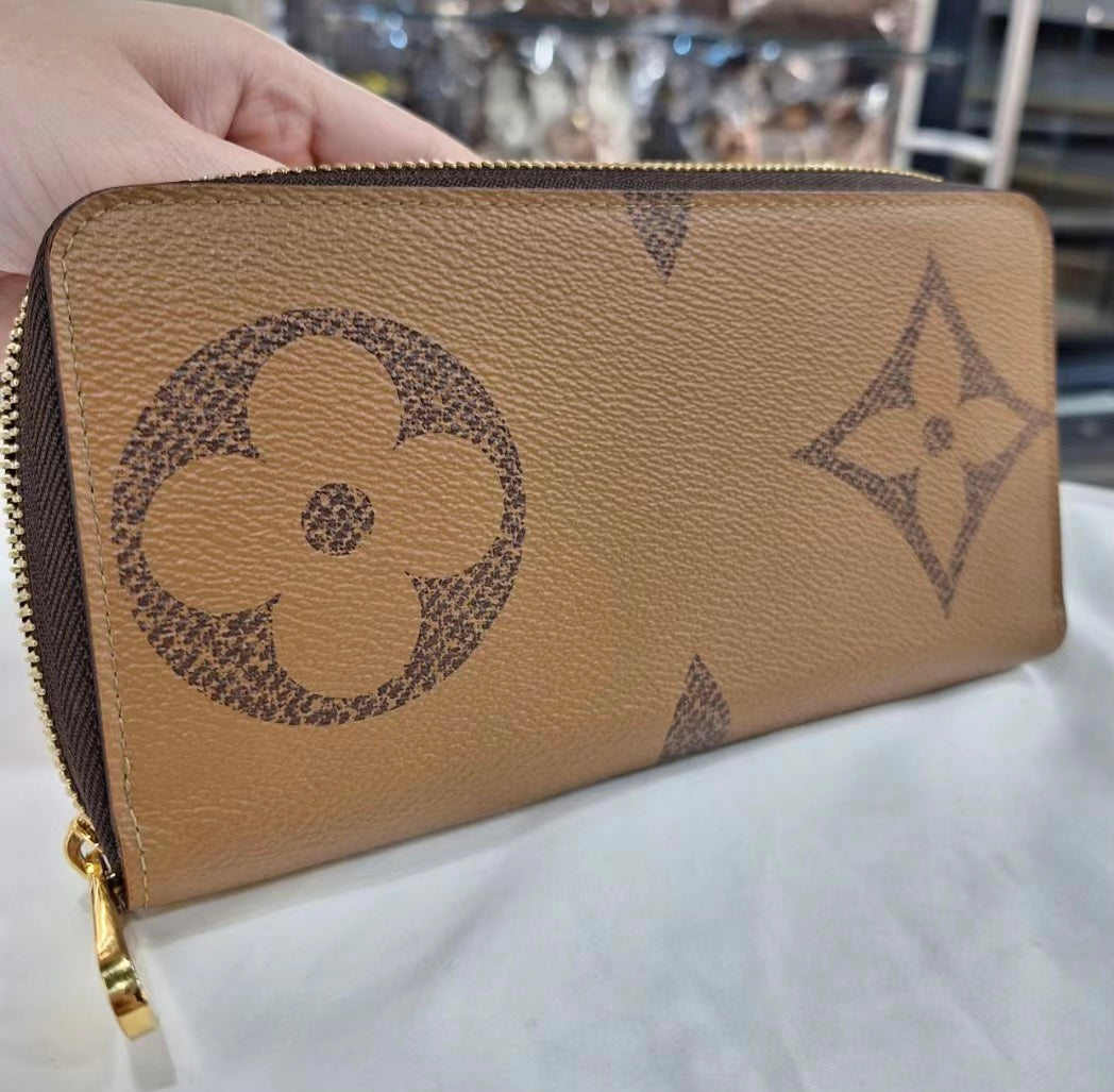 LV Zippy 拚色拉鍊長夾/665✨🉐28930