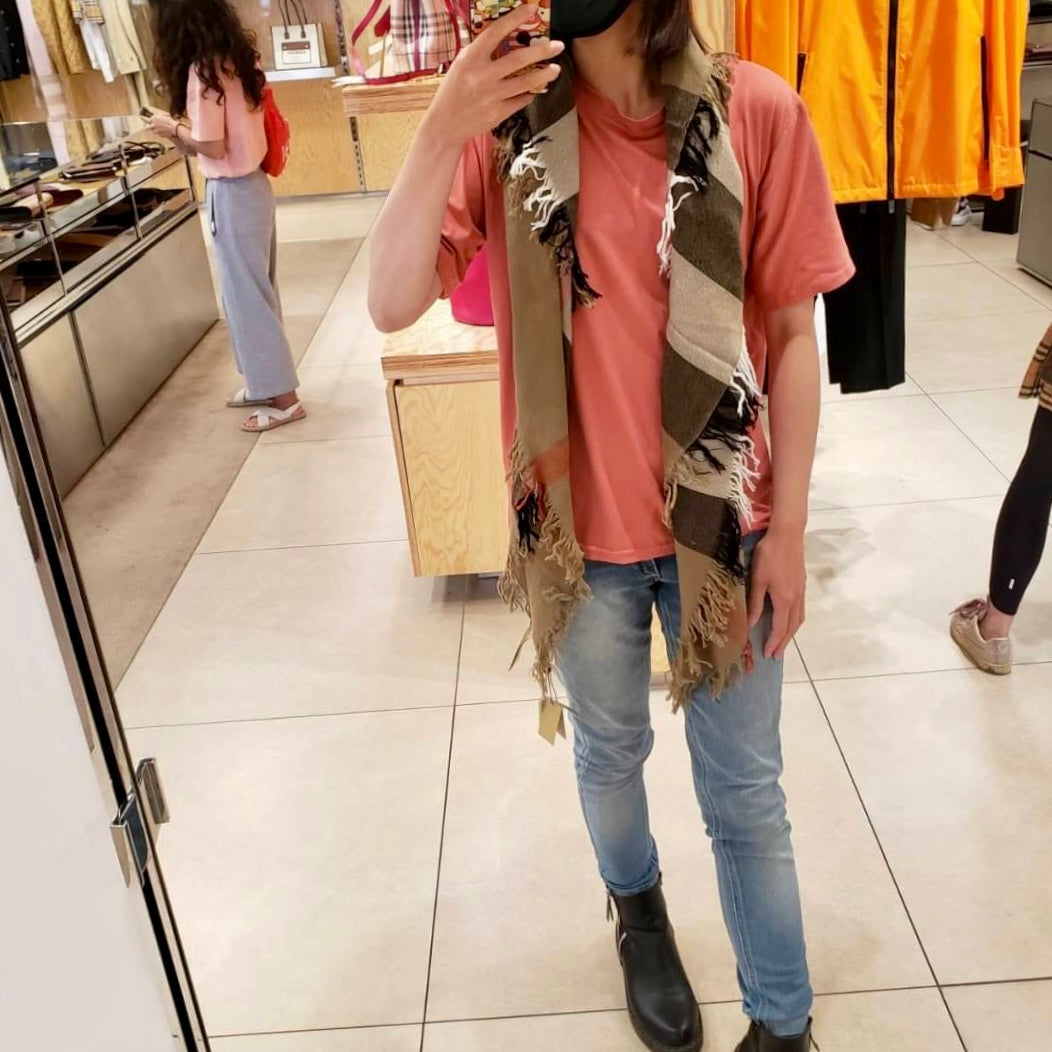 @Burberry Colour CK Square 格紋羊毛大方巾/189 🔥下殺🉐9980